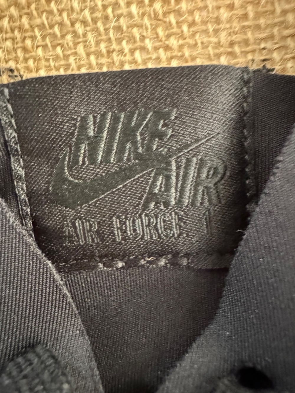 Nike Air Black Lace-Up Cropped Tank Top Women's Size Large - Picture 3 of 12